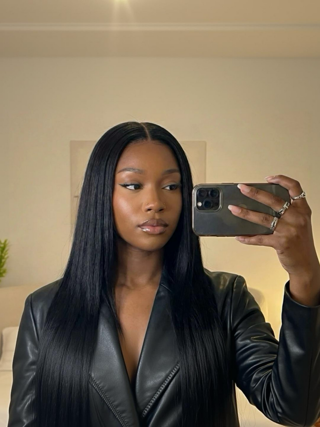 Luxe Seamless Frontal